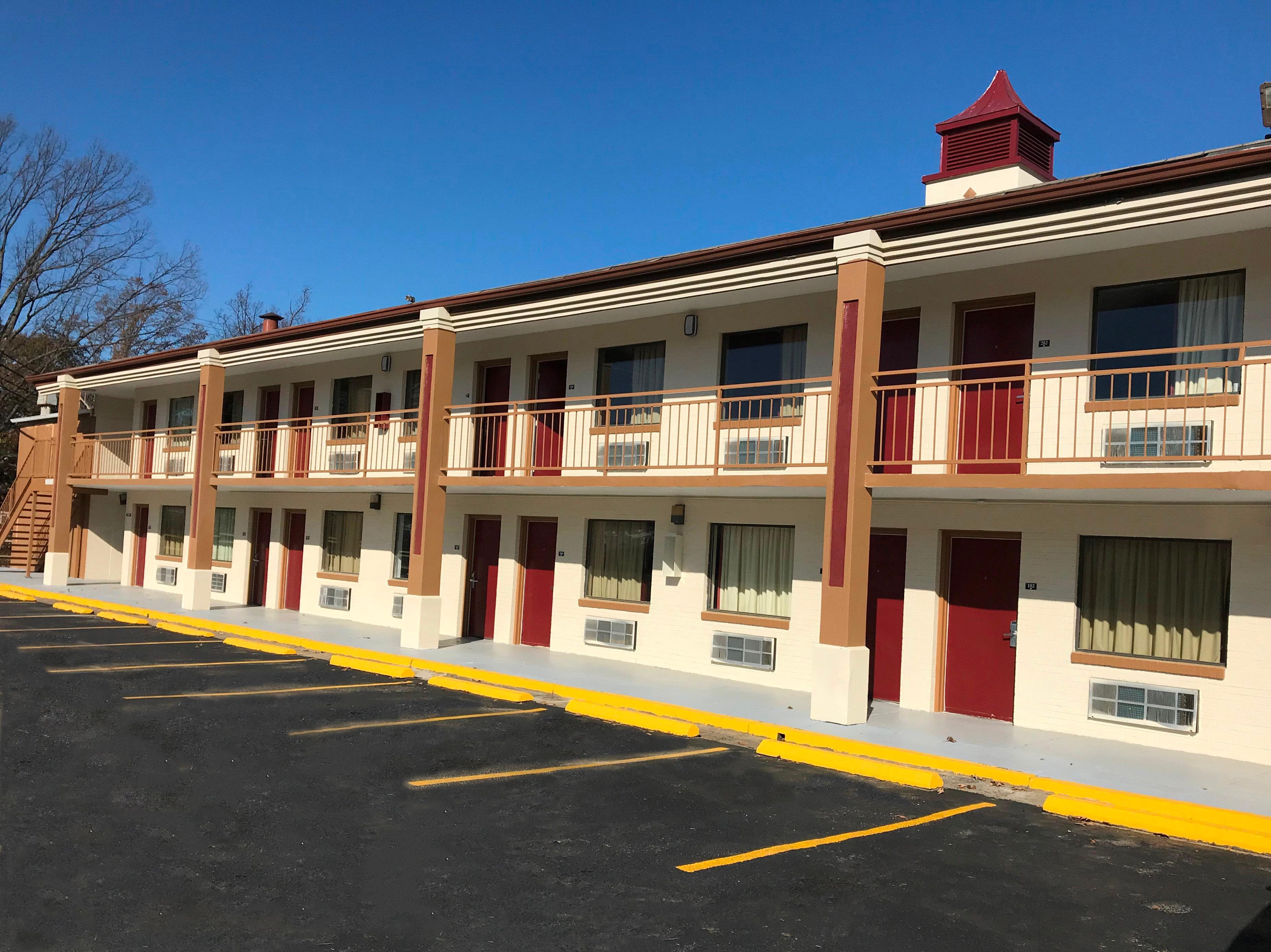 Red Roof Inn Memphis - Graceland Airport Bagian luar foto