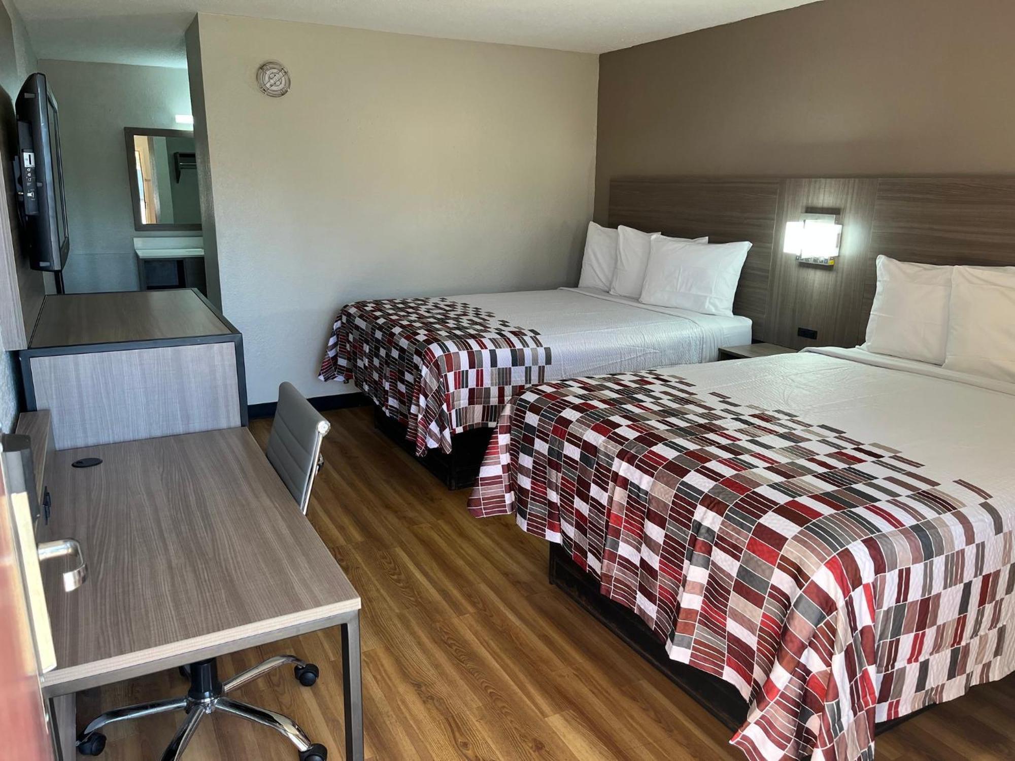 Red Roof Inn Memphis - Graceland Airport Bagian luar foto