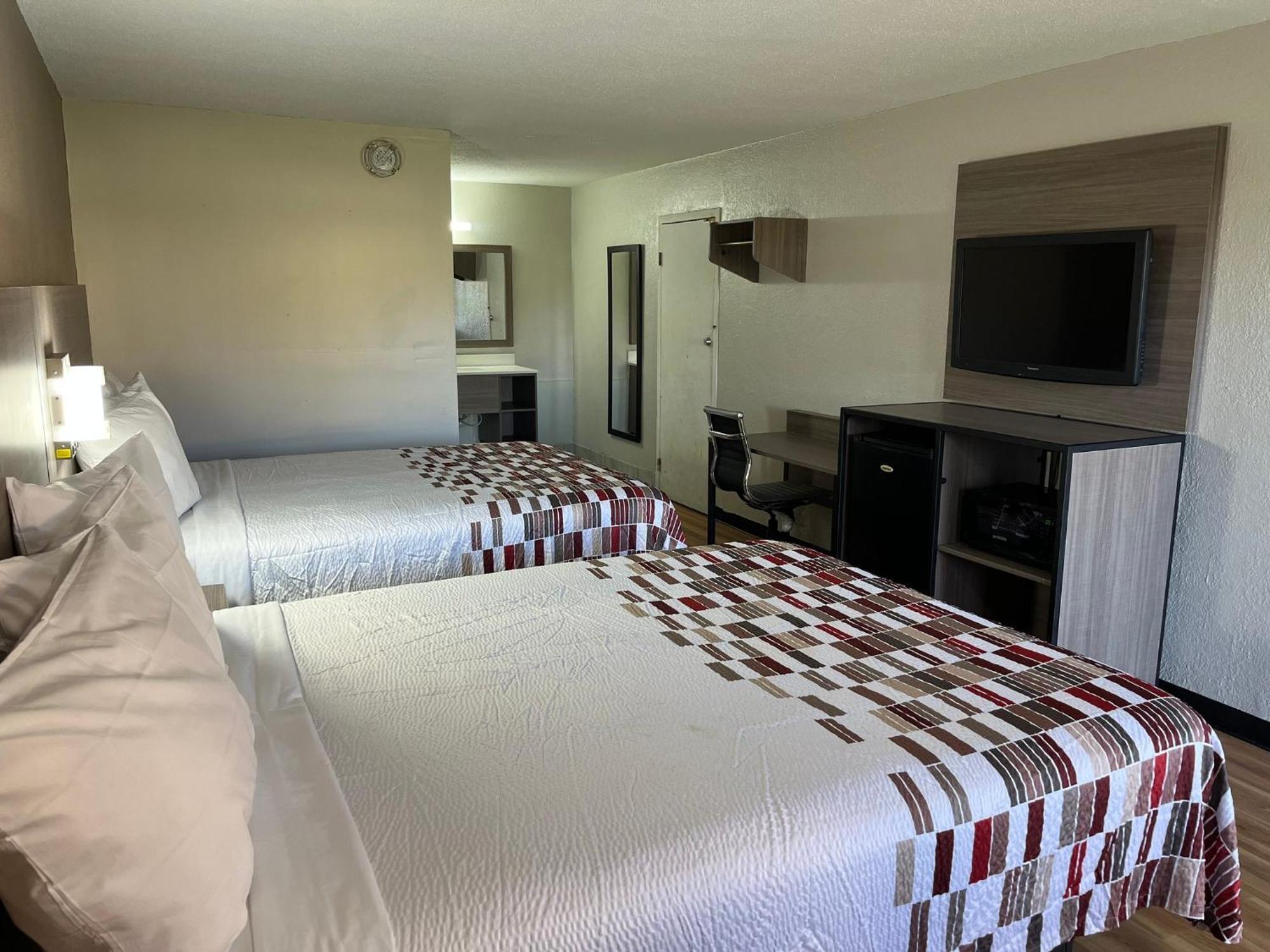 Red Roof Inn Memphis - Graceland Airport Bagian luar foto