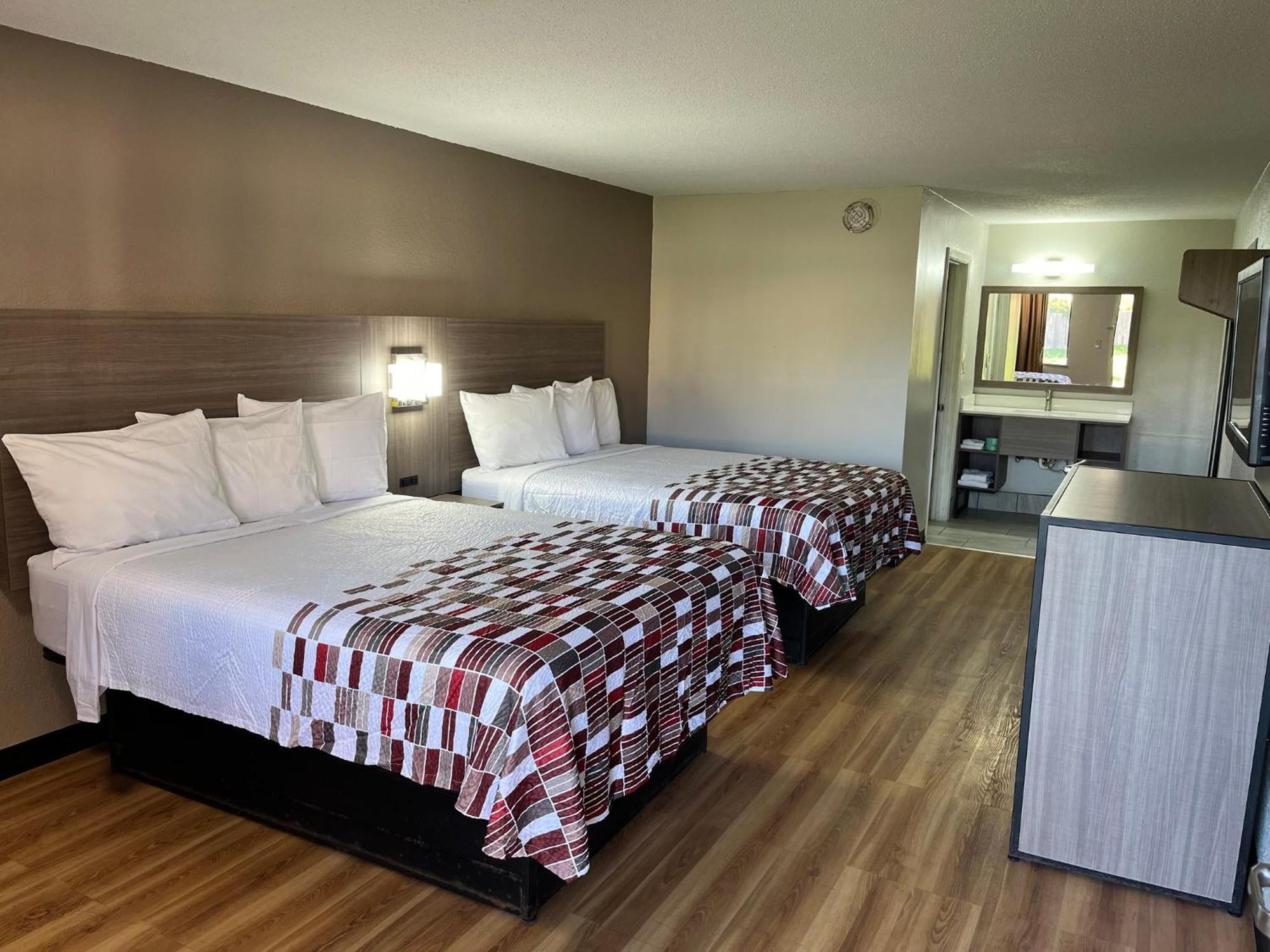Red Roof Inn Memphis - Graceland Airport Bagian luar foto